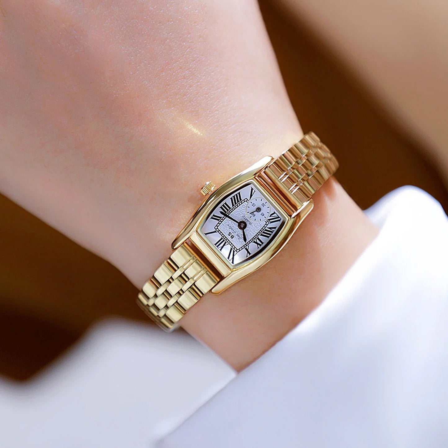 Women’s Vintage Rectangle Watch – Elegant Leather Strap, Golden Quartz 2025