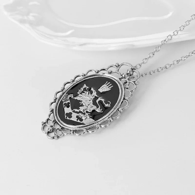 Women’s Pearl Choker Necklace – Stylish Clavicle Chain Pendant