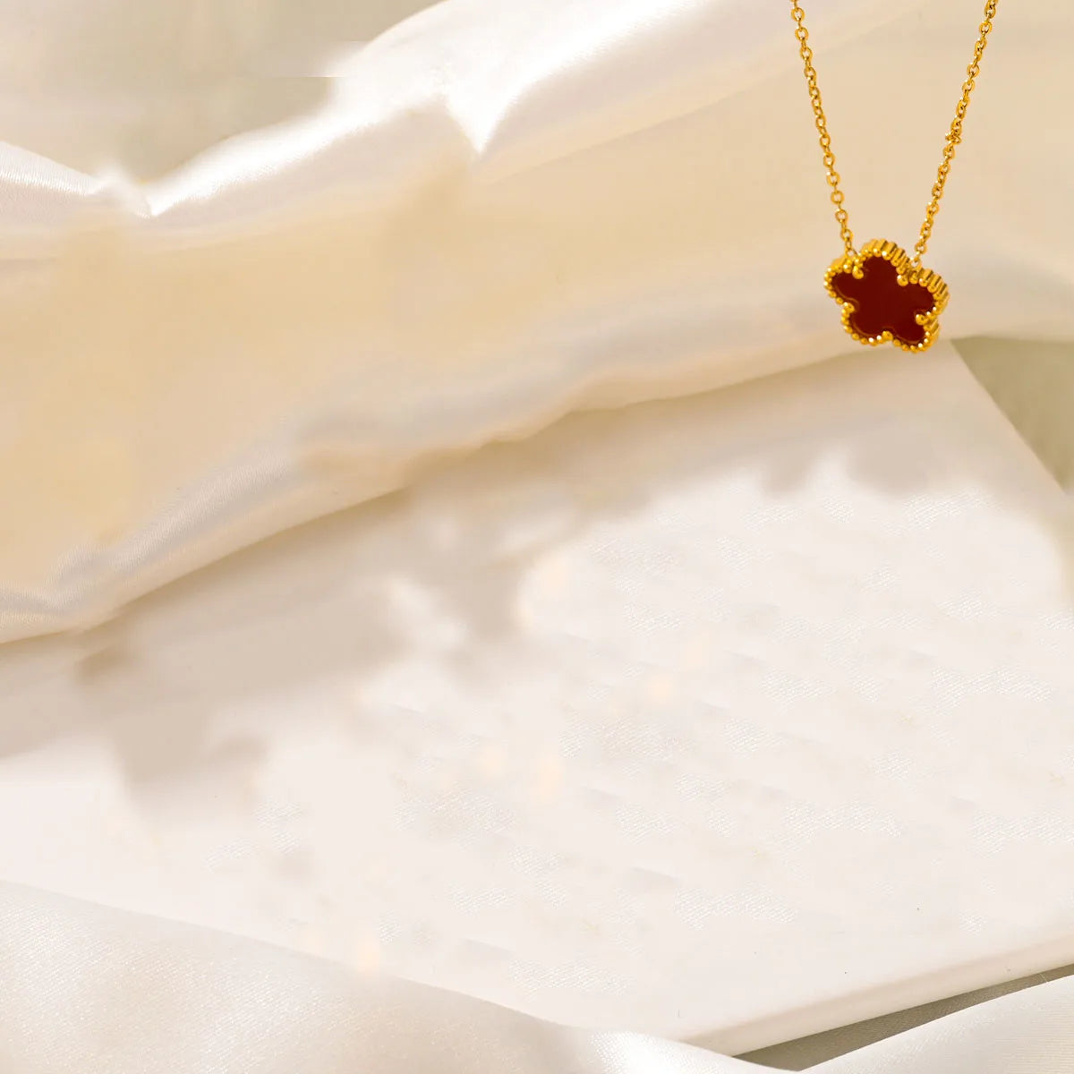 Women’s Trendy 18K Gold Plated Jewelry Set – Five Leaf Clover Necklace, Bracelet & Earrings, Stainless Steel Jewelry Para Mujer.