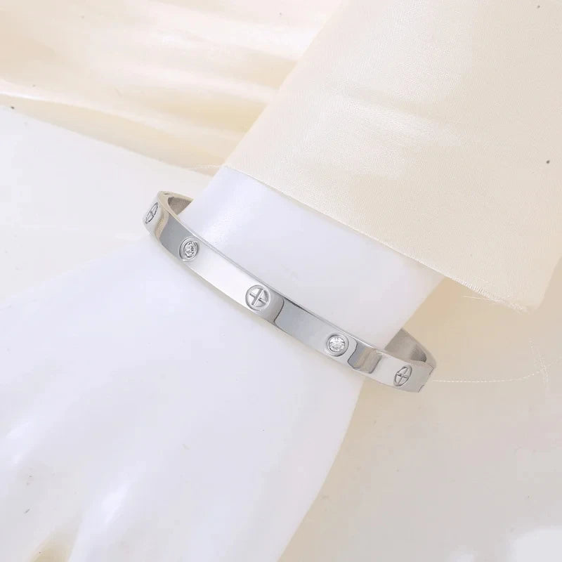 Fashion Crystal Bangle – Stainless Steel Charm Bracelet Gift
