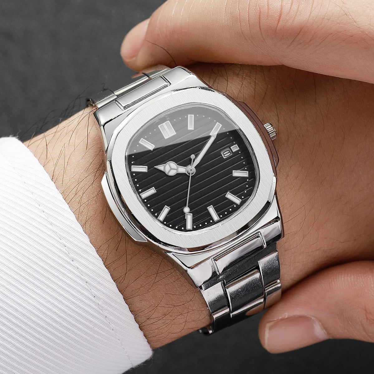 Men’s Business Square Dial Quartz Watch – Stainless Steel Strap with Calendar
