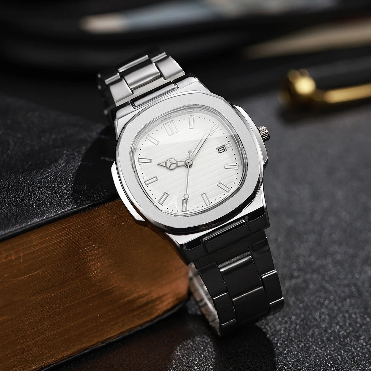 Men’s Business Square Dial Quartz Watch – Stainless Steel Strap with Calendar